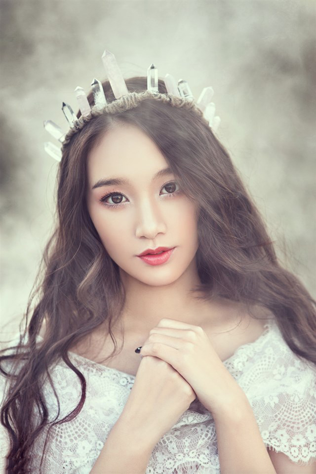 丰满美女少妇黑丝皮衣大胆人体美女艺术写真