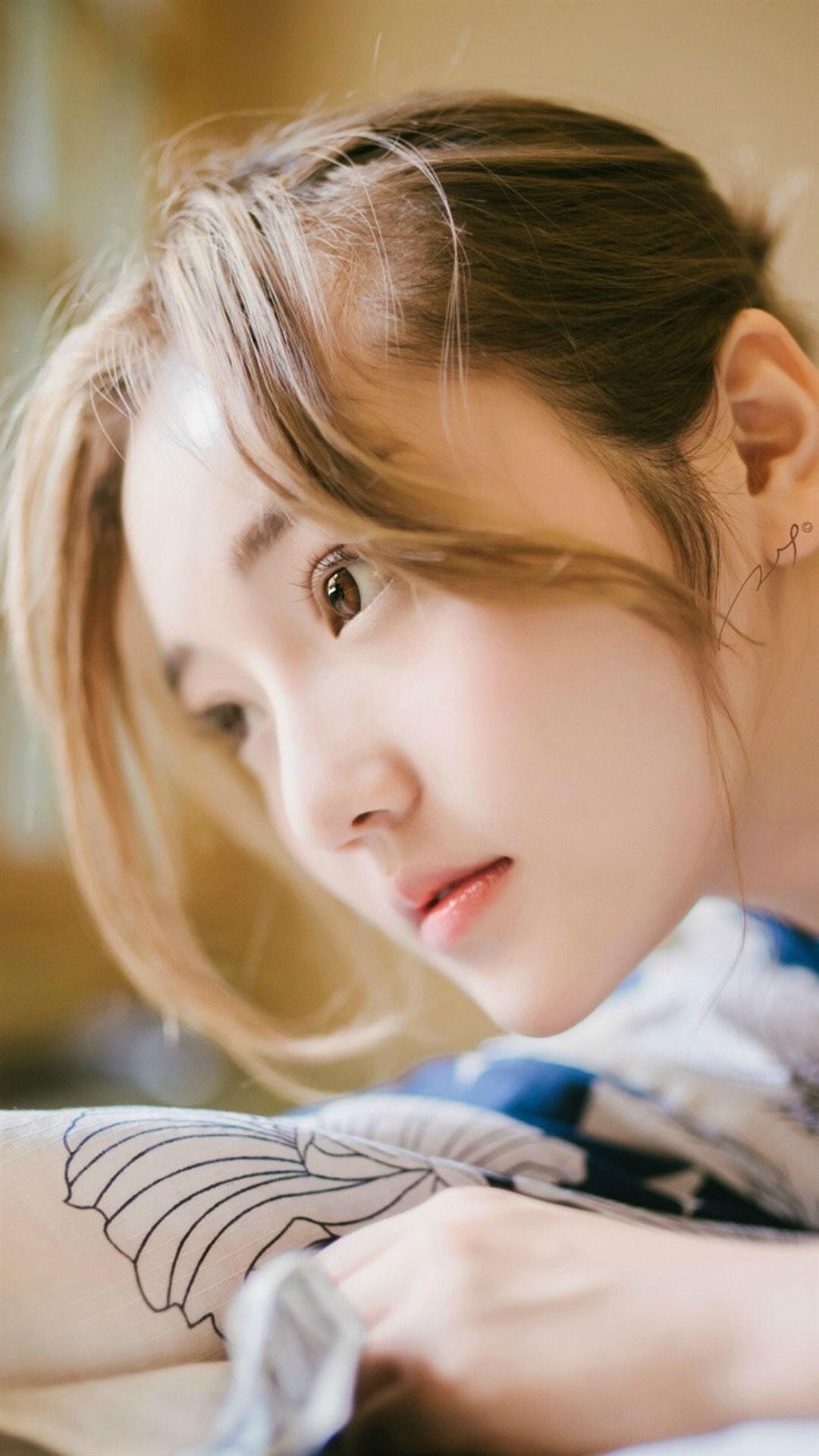 丰满美女少妇黑丝皮衣大胆人体美女艺术写真