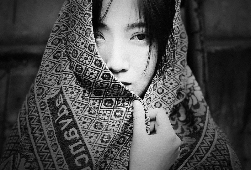 森林里的养眼森系少女眼神清澈日系森系美女图片大全