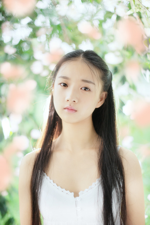 丽柜美女丝袜美腿高清人体艺术写真图片下载