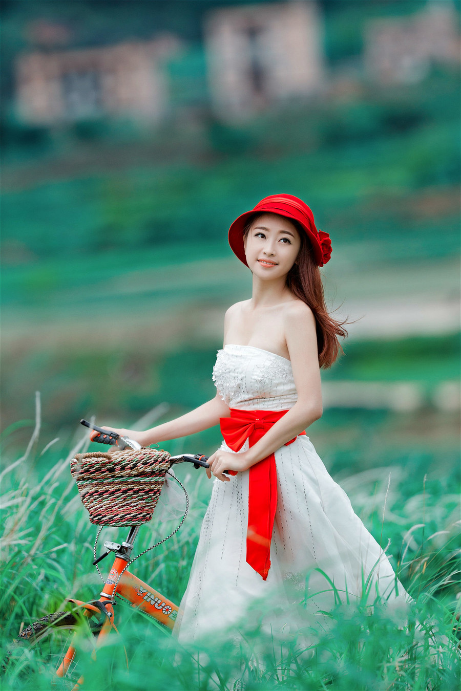 漂亮小红帽户外气质甜美小美女高清写真图片合集(二)