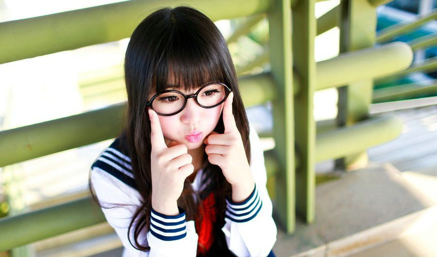 李颖芝全新性感大片