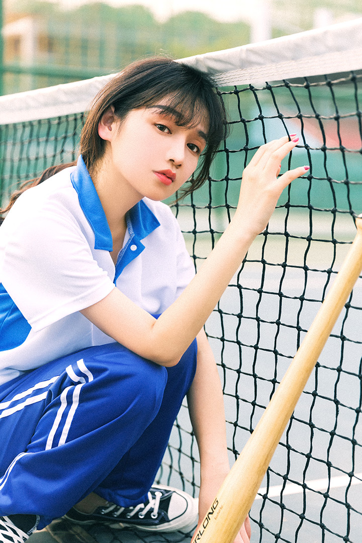 青春活力元气美女棒球运动服写真高清图片