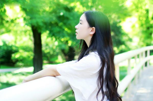 最新丽柜美束高清片英子写真 丽柜英子美束高清图片