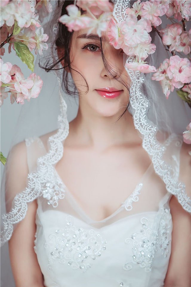 唯美梦幻亚洲美女婚纱摄影写真高清图片